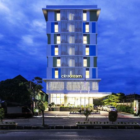 Hotel Citradream Чиребон Екстер'єр фото