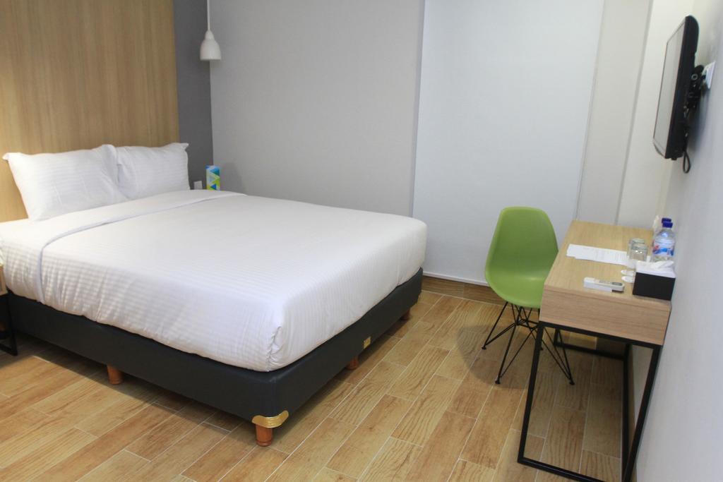 Hotel Citradream Чиребон Екстер'єр фото